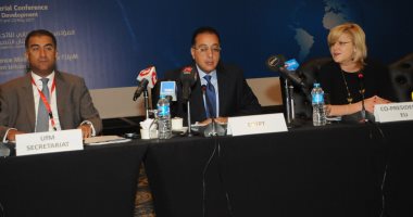 وزير الإسكان: مصر أعطت أولوية للتوسع العمرانى لمجابهة الزيادة السكانية