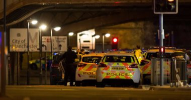 شرطة لندن تغلق الطريق المؤدى لقصر بكنجهام ومحطة بعد العثور على عبوة مريبة