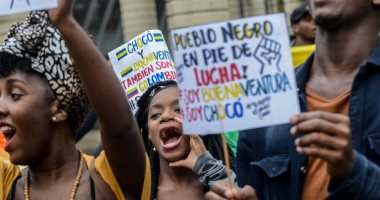 بالصور.. تظاهرات للأفارقة بكولومبيا للمطالبة بتحسين الأوضاع الصحية والتعليمية