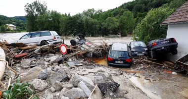 بالصور.. فيضانات طينية تضرب قرية برونباش فى ألمانيا