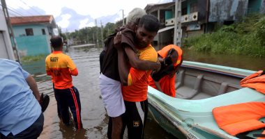 بالصور.. ارتفاع ضحايا السيول والانهيارات الأرضية فى سريلانكا لـ 164 قتيلا  