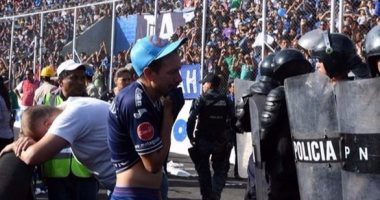 مصرع 4 مشجعين فى هندوراس خلال تدافع لحضور مباراة نهائية