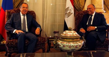وزيرا خارجية مصر وروسيا: حريصون على استئناف الطيران المباشر فى أقرب فرصة