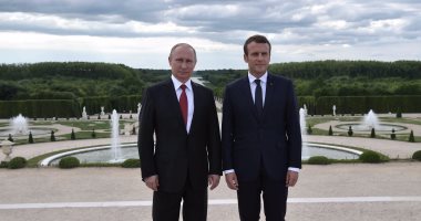 بالصور..بوتين يصل قصر فرساى فى العاصمة باريس لبدء مباحثاته من نظيره ماكرون