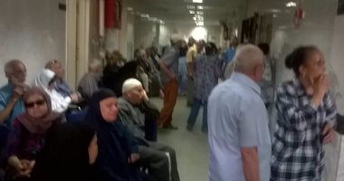 قارئ يشكو ازدحام الصيدليات بعيادات التأمين الصحى فى الهرم