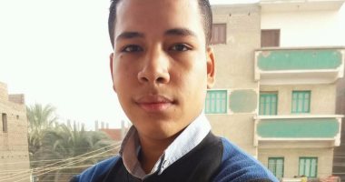 قارئ يشارك صحافة المواطن بقصيدته "يوم مع من أحببت"