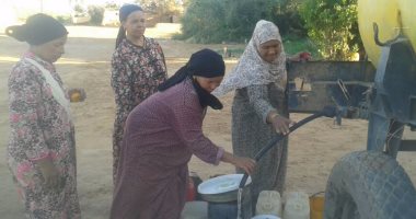 بالفيديو.. أهالى 3 قرى بالوادى الجديد: نعيش على مياه الفنطاس منذ 20 عاما