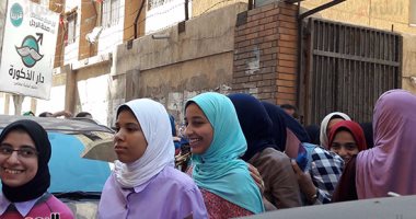 5 طالبات بكفر الشيخ يحررن محضرا لتوزيع أوراق البوكليت عليهن بشكل خاطئ