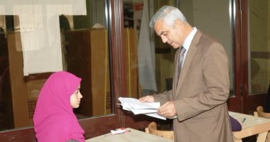 بالصور.. نائب رئيس جامعة المنوفية يتفقد سير لجان الامتحانات