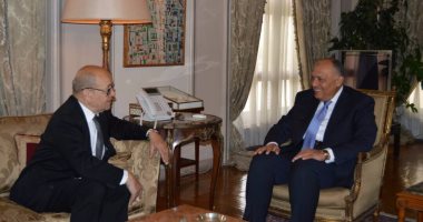 وزير خارجية فرنسا يشيد بالإصلاحات الاقتصادية لمصر بقيادة الرئيس السيسى