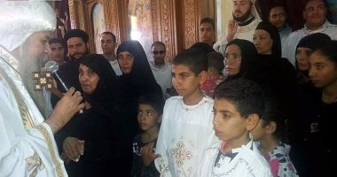 ترسيم طفلين ناجيين من حادث المنيا شماسين بكنيسة "دير الجرنوس"