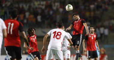 بالصور.. 15 دقيقة مثيرة بين مصر وتونس رغم التعادل السلبى