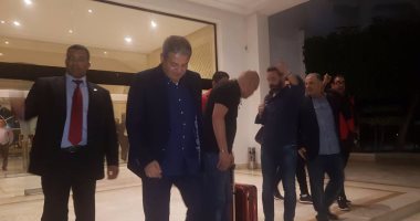 بالصور.. المنتخب يغادر فندق تونس للعودة القاهرة بعد الهزيمة بهدف