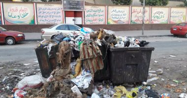 شكوى من تراكم القمامة أمام مدرسة فى شارع سليم الأول بحى الزيتون