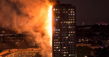بالفيديو والصور.. حريق ضخم يلتهم برجا سكنيا مكون من 27 طابقا فى لندن