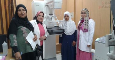 الكشف الطبي على 300 سيدة بمستشفى كفر الشيخ العام في حملة سرطان الثدي