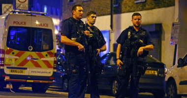 الشرطة البريطانية: لا نتعامل مع حادث لندن على أنه عمل إرهابى