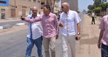 رئيس مدينه المحلة يشرف على حملة للنظافة بالشوارع