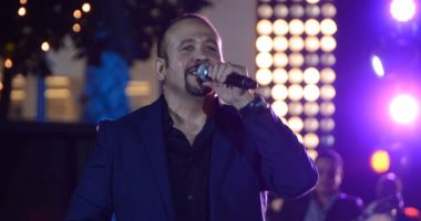 بالفيديو.. إينرجى تحتفل بعيد ميلاد هشام عباس فى الاستوديو