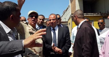 بالفيديو والصور.. محافظ الاسكندرية يتفقد كبائن ستانلى قبل الافتتاح