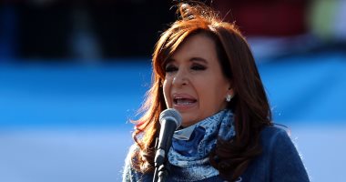 رئيسة الأرجنتين السابقة تدافع عن نفسها فى قضية "دفاتر الفساد"