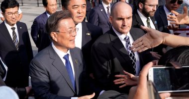 رئيس كوريا الجنوبية يصل إلى فيتنام للمشاركة فى قمة أبيك