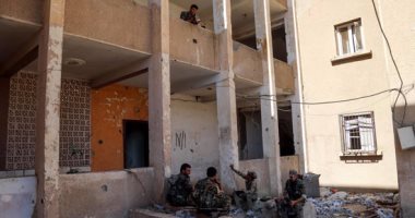 بالصور.. قوات سوريا الديمقراطية تقطع المنفذ الأخير لخروج داعش من الرقة
