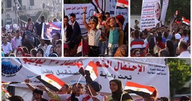 الآلاف يحتشدون أمام قصر عابدين للمشاركة باحتفالية مستقبل وطن بذكرى 30 يونيو