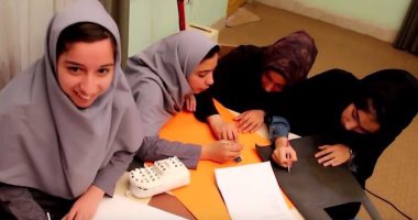 متحدث باسم طالبان لـ"فوكس نيوز": المرأة يمكنها العمل والتعلم بالحجاب