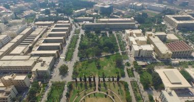 المستشارة الثقافية لسفارة سلطنة عمان تزور جامعة المنصورة