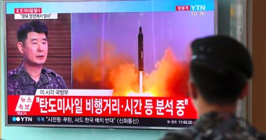 بالصور.. كوريا الشمالية تطلق صاروخا باليستيا سقط فى اليابان