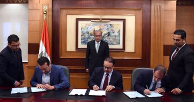 قبرص واليونان تتفقان على إنشاء مركز تدريب بالمنطقة التكنولوجية ببرج العرب