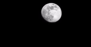 القمر فى المحاق اليوم لشهر ذو القعدة.. وحدوث خسوف جزئى 7 أغسطس