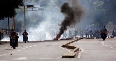مقتل 3 فنزويليين فى هجوم نسب الى المتمردين الكولومبيين