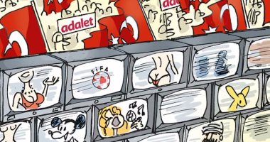 كاريكاتير.. التليفزيون التركى يتجاهل مليونية المعارضة المناهضة لأردوغان