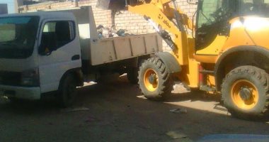 بالصور .. محافظ الإسكندرية يشدد على تكثيف أعمال رفع القمامة بنطاق الثغر 
