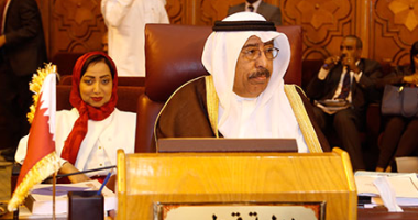 بالصور.. شاهد.. مندوب قطر لدى الجامعة العربية يتعرض لموقف محرج على الهواء