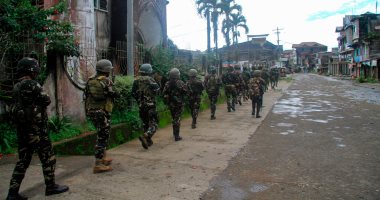 القوات الفلبينية تعثر على جثث 22 متطرفا بمدينة ماراوى جنوب البلاد