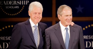 بالصور.."بوش وكلينتون" يجتمعان فى مكتبة جورج دبليو بوش الرئاسية 