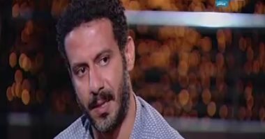 الفنان محمد فراج: "أول أجر لى كان 25 جنيها وعلبة كشرى"