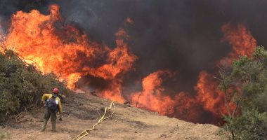 تمديد حالة الطوارىء فى غرب كندا بسبب حرائق الغابات