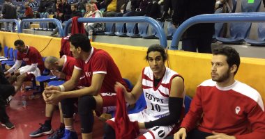 منتخب كرة السلة يكتفى بتدريب مسائى فى تونس