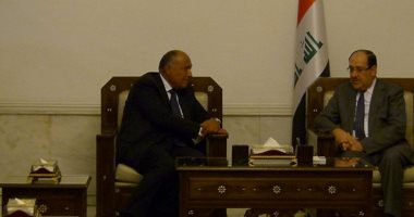 وزير الخارجية يؤكد تضامن مصر مع العراق فى ممارسة دوره الإقليمى العروبى