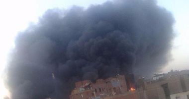 السيطرة على حريق نشب داخل مصنع صباغة بالعاشر من رمضان