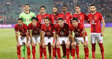 شوط سلبي بين الأهلي والفيصلي في البطولة العربية