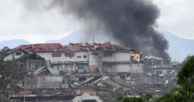 بالصور.. ارتفاع حصيلة ضحايا الاشتباكات مع مسلحين جنوب الفلبين إلى 565 قتيلا