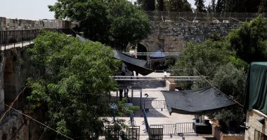 بالصور.. الاحتلال الإسرائيلى ينصب جسورا لتثبيت كاميرات عند باب الأسباط بالقدس