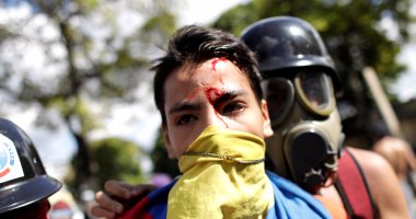 اندلاع أعمال عنف وشغب خلال تظاهرات رافضة للسياحة فى إسبانيا
