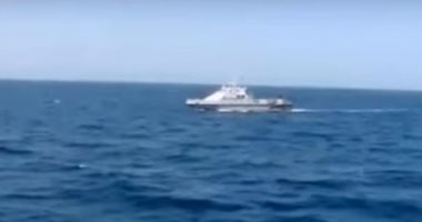 الحكومة اليمنية تعلن ضبط سفينة تهريب إيرانية على متنها 29 بحارا غرب سقطرى