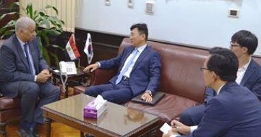 رئيس جامعة الإسكندرية يستقبل سفير كوريا الجنوبية لبحث التعاون المشترك
